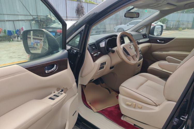 Used Nissan Quest 2015 3.5L SL
