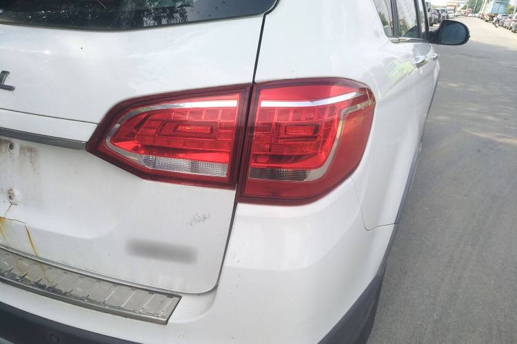 Used Haval H6 2017 Red-Label Sport Edition 1.5T Automatic Two-Wheel Drive Luxury Model