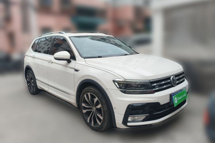 Used Volkswagen Tiguan L 2020 330TSI Automatic Two-Wheel Drive R-Line Flagship Version China VI Standard