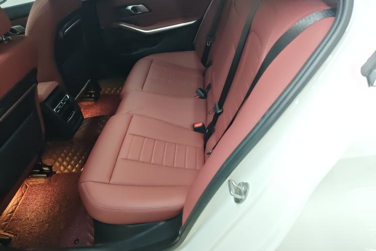 Used BMW 3 Series 2022 320Li M Sport Package Left Rear Seat