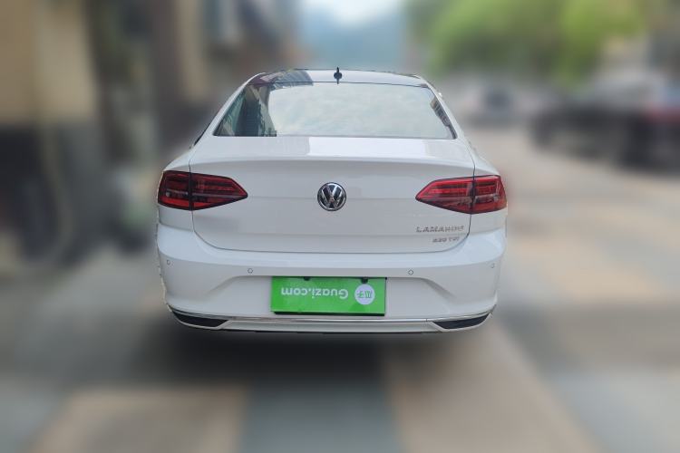 Used Volkswagen Lamando 2019 230TSI DSG Fashion Edition China VI
