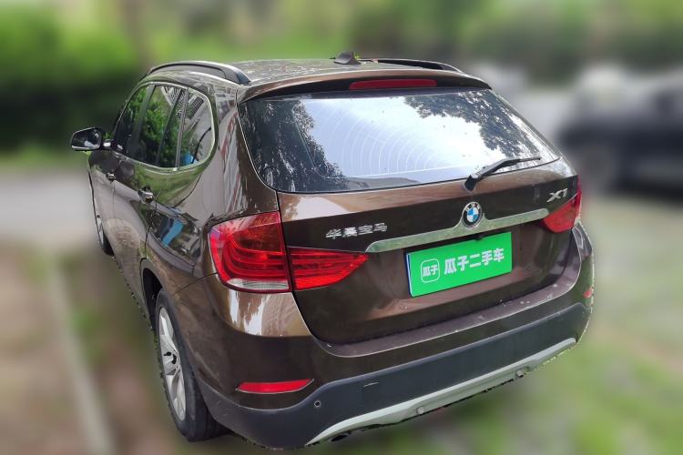 Used BMW X1 2014 sDrive18i Fashion Model Rear Left 45 Deg