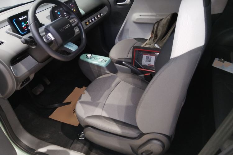 Used CHANGAN NEVO Lumin 2022 155 km – Refreshingly Sweet Edition
