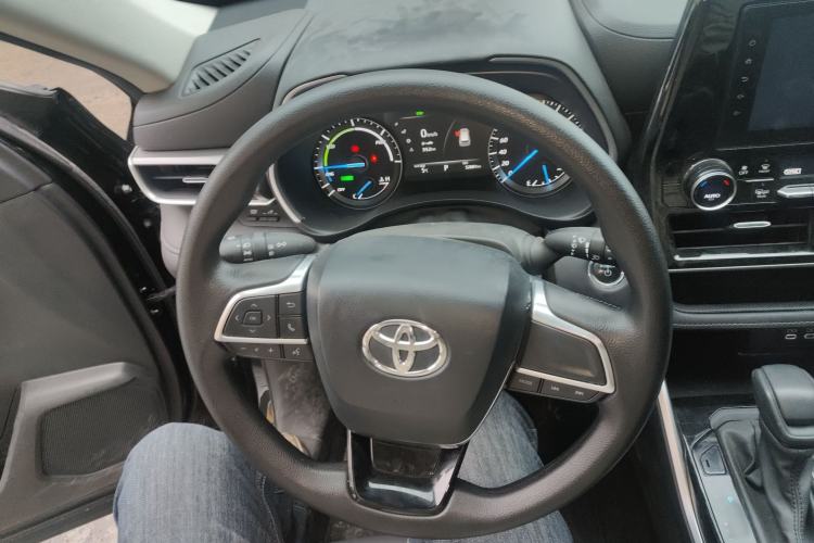Used Toyota Highlander 2023 2.5L Smart Electric Hybrid Dual-Engine 4x4 Elite Edition 7 Seats
