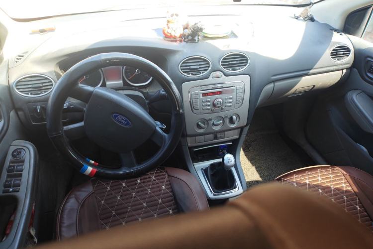 Used Ford Focus 2009 Hatchback 1.8L Manual Comfort Model