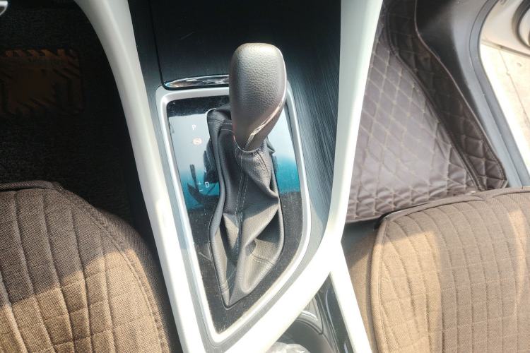 Used Buick GL6 2018 18T 6-Seater Elite Model
