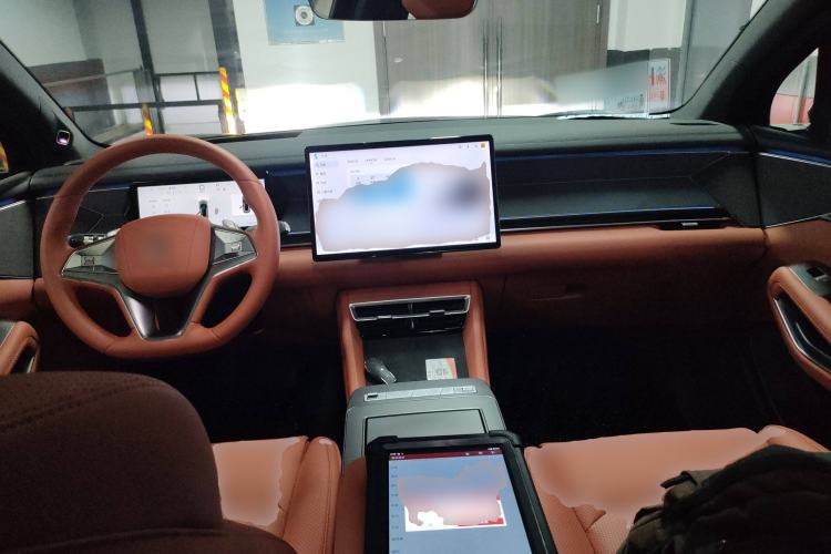 Used BYD Tang L 2025 DM 175KM Drone Player Edition