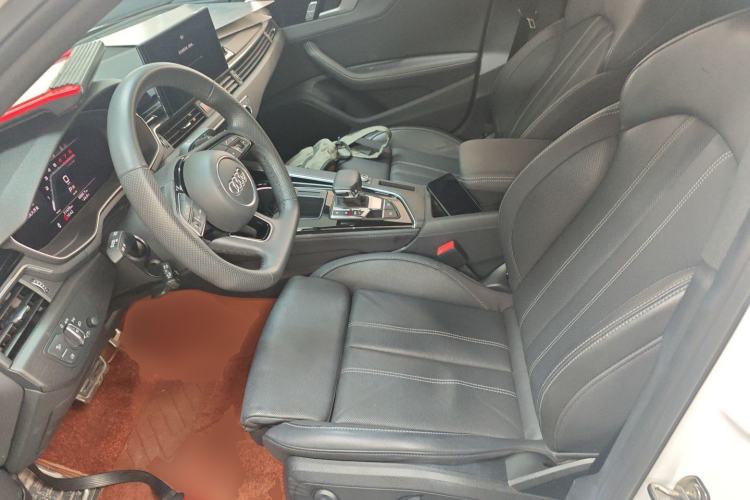 Used Audi A4L 2024 40 TFSI Luxury Dynamic Edition