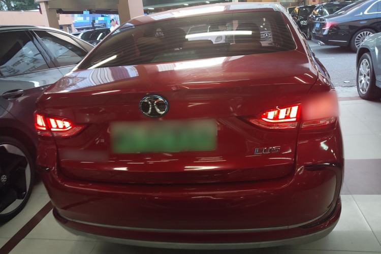 Used BAIC Beijing EU5 2018 R500 Smart Wind Edition
