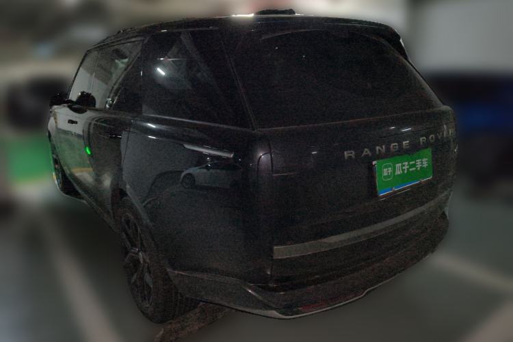 Used Land Rover Range 2025 3.0 L6 400 PS Extended Luxury Edition
