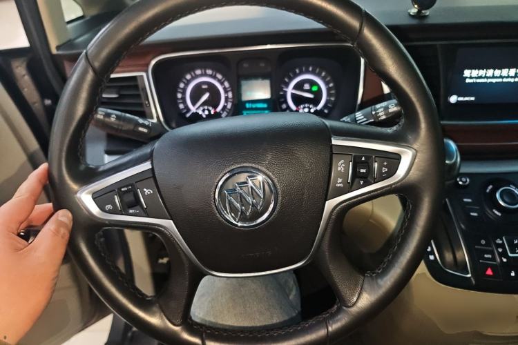 Used Buick GL8 2017 25S Prestige Version China V Standard
