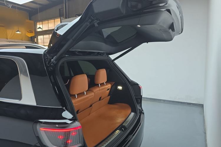 Used Hima AITO M9 2024 Range-Extended Ultra Version 52 kWh 6-Seater Model
