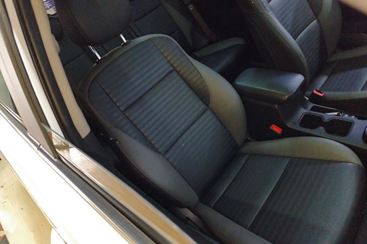 Used Kia Sportage R 2018 2.0L Automatic Smart Luxury Version China V Standard Right Front Seat