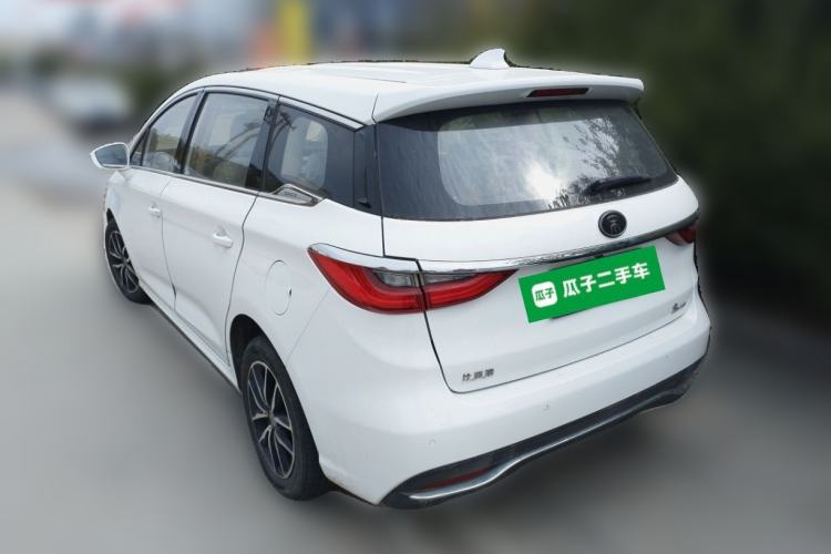 Used BYD Song MAX 2017 1.5T Manual Smart Connect Luxury 7-Seater
