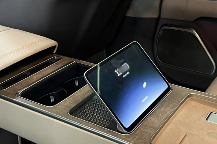 Used Nio ET9 2025 100 kWh
