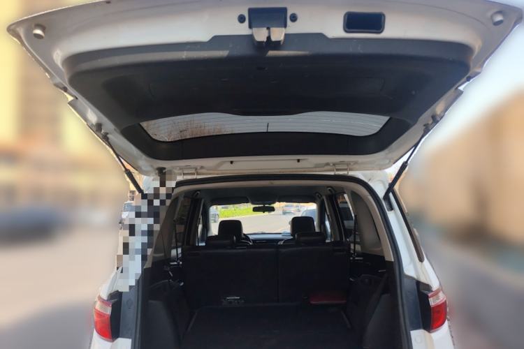 Used CHANGAN KAICHENG Oushang A600 2016 1.5L Manual Elite 7-Seater Trunk