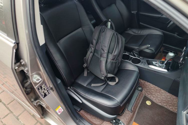 Used Toyota Corolla 2017 1.2T CVT GL-i
