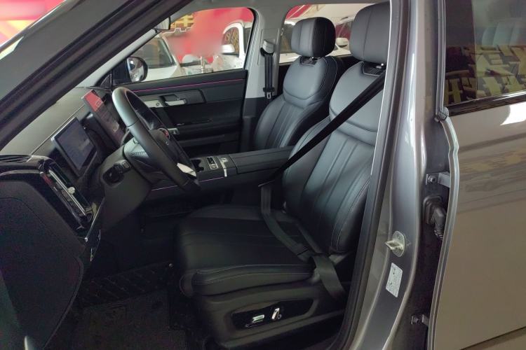 Used Chery Tiggo 7 C-DM 2025 1.5T 120KM Luxury Trim
