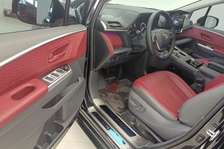 Used Toyota Sienna 2024 2.5L Hybrid Comfort Edition