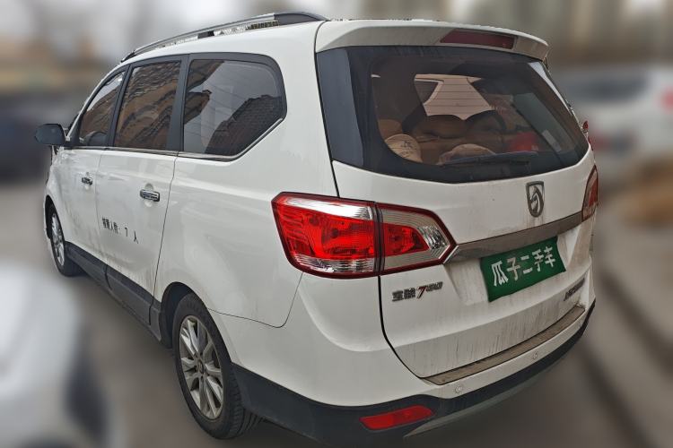 Used Baojun 730 2014 1.5L manual Comfort ESP version 7 seats