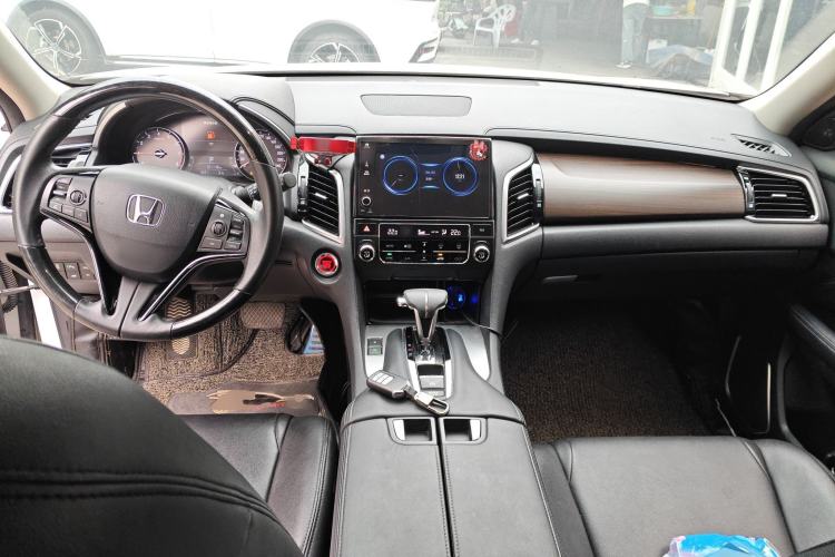 Used Honda Avancier 2017 240TURBO Two-Wheel Drive Elite Edition