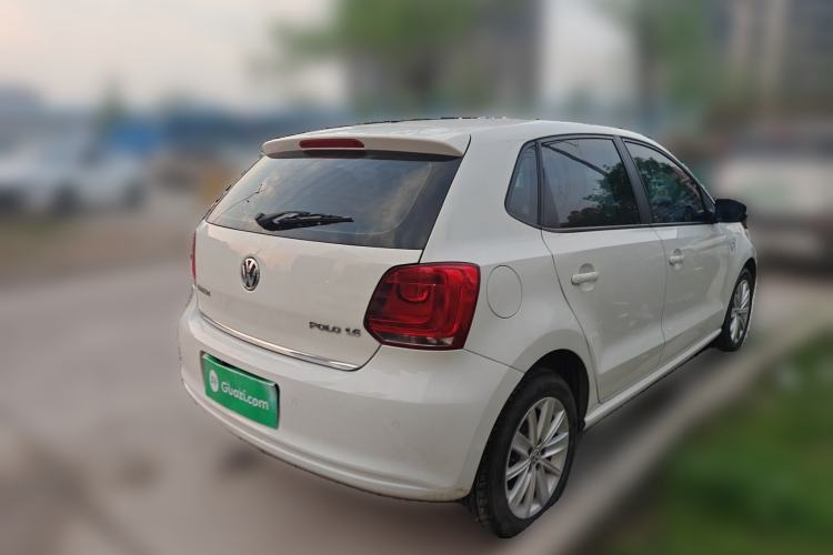 Used Volkswagen Polo 2013 1.6L Automatic Luxury Edition Rear Right 45 Deg