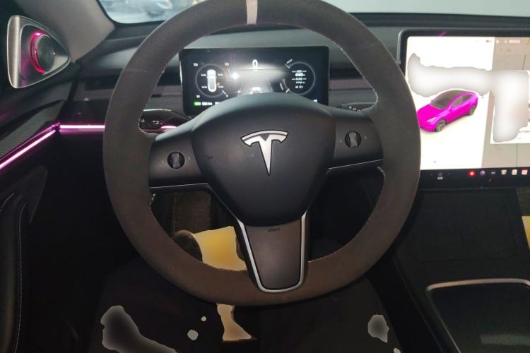 Used Tesla Model Y 2023 Rear-Wheel-Drive Version Steering Wheel