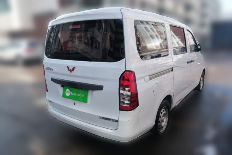 Used Wuling Rongguang V 2015 1.2L Practical Model
