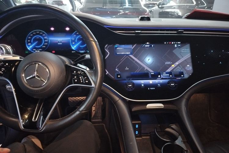 Used Mercedes-Benz EQS 2022 Updated Version 450+ Pioneer Edition Center Console