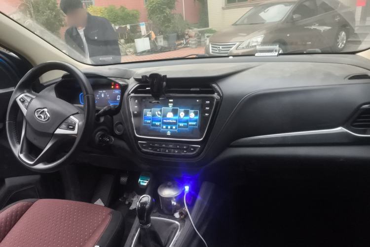 Used CHANGAN OSHAN A800 2017 1.6L Manual Comfort Model