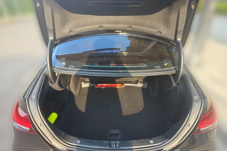 Used Mercedes-Benz E-Class 2022 Revised Version E 300 L Sporty and Stylish Edition