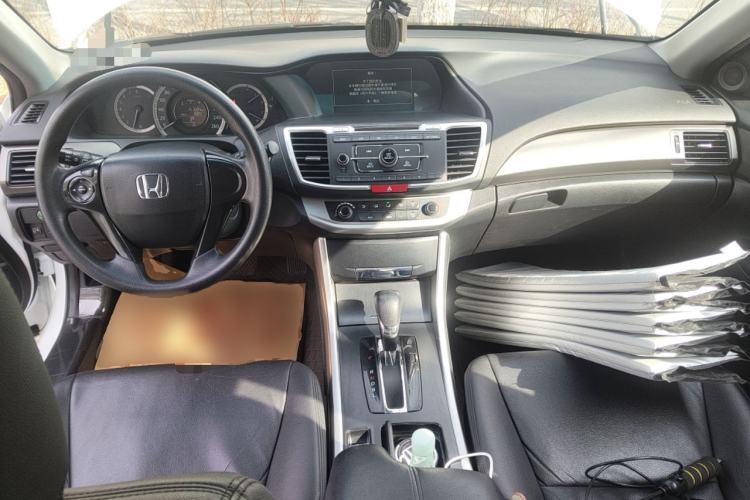 Used Honda Accord 2015 2.0L LX Comfort Edition