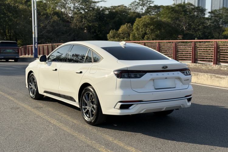 Used Ford Mondeo 2025 2.0T EcoBoost Luxury Version