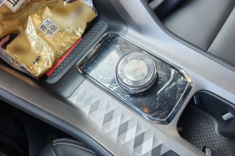 Used Wuling Xingyun 2023 2.0L DHT Standard Edition
