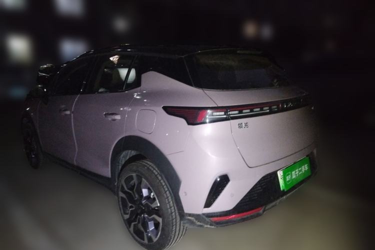 Used Lynk & Co 06 EM-P 2025 EM-P 126 Long-Range Halo
