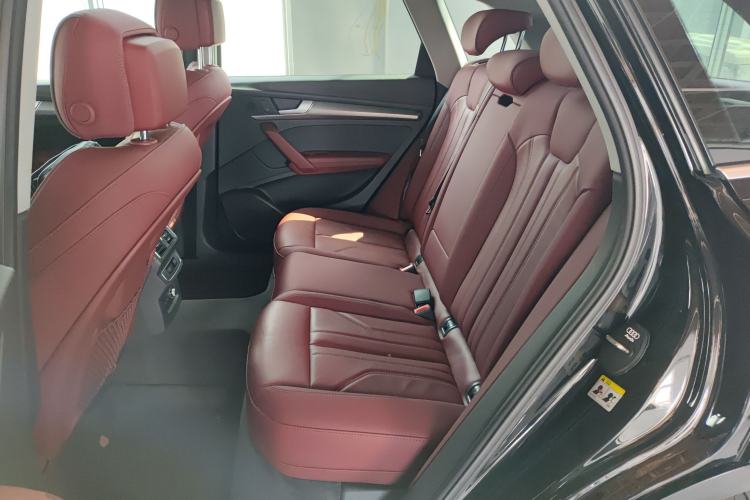 Used Audi Q5L 2022 Updated 40T Luxury Dynamic Edition Left Rear Seat