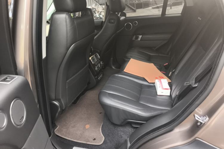 Used Land Rover Range 2015 3.0 SC V6 Vogue Left Rear Seat