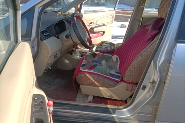 Used Venucia D50 2012 1.6L Manual Luxury Edition