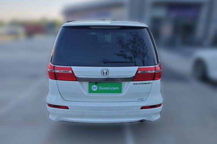 Used Honda Elysion 2015 2.4L VTi Comfort Version