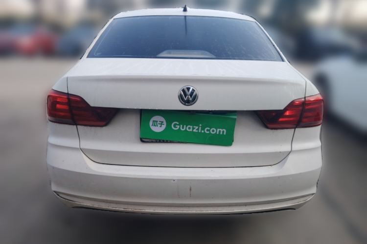 Used Volkswagen Santana 2016 1.6L Manual Fashion Edition
