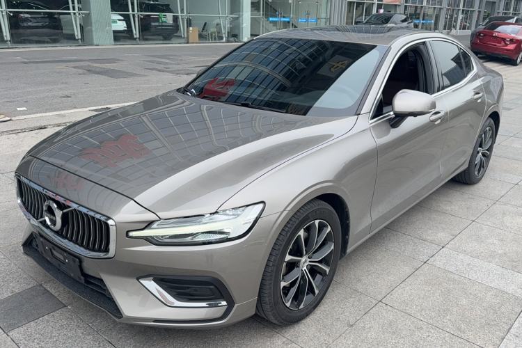 Used Volvo S60 2021 T4 Zhiyi Luxury Edition