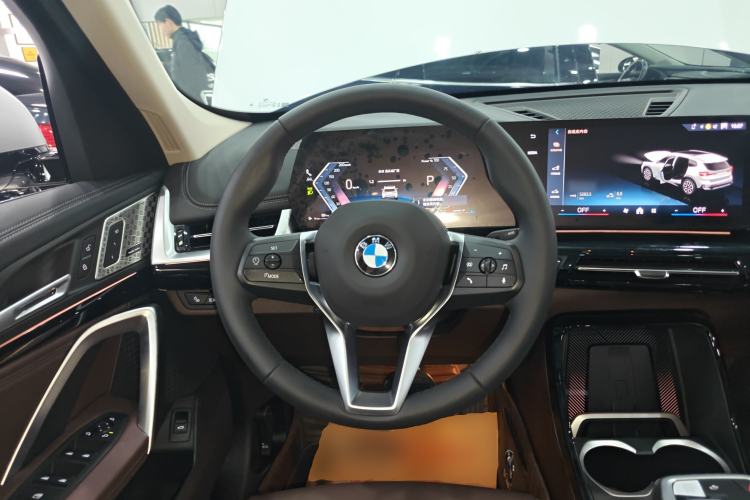 Used BMW X1 2023 sDrive25Li X Design Package Steering Wheel