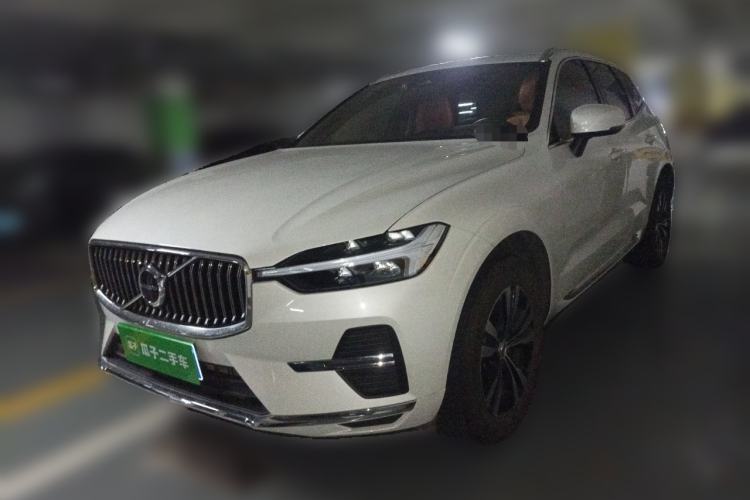Used Volvo XC60 2024 B5 4x4 Smart Luxury Edition