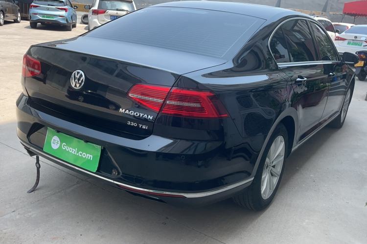 Used Volkswagen Magotan 2018 330TSI DSG Advanced Model
