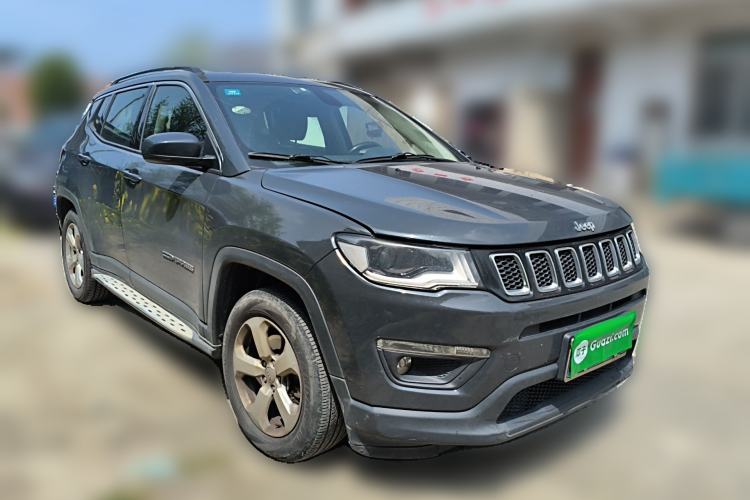 Used Jeep Compass 2017 200T Automatic Family Edition Front Right 45 Deg