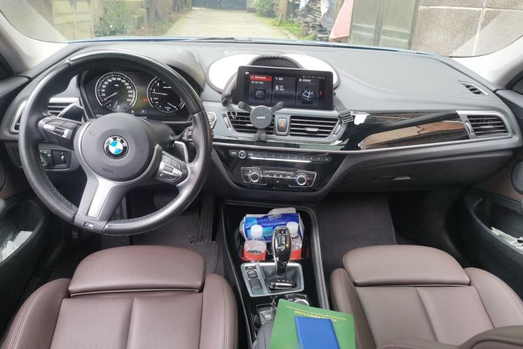 Used BMW 1 Series 2020 125i Leading Model M Sport Package Center Console