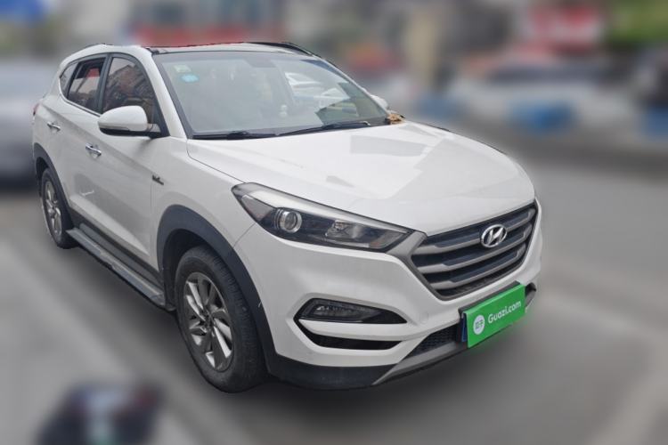 Used Hyundai Tucson 2018 1.6T Dual-Clutch Two-Wheel Drive 15th Anniversary Special Edition
