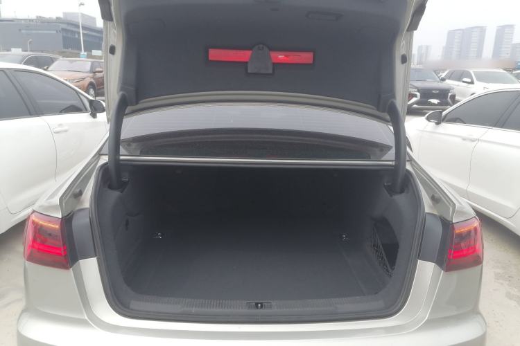 Used Audi A6L 2018 30th Anniversary Edition 35 TFSI Fashion Model
