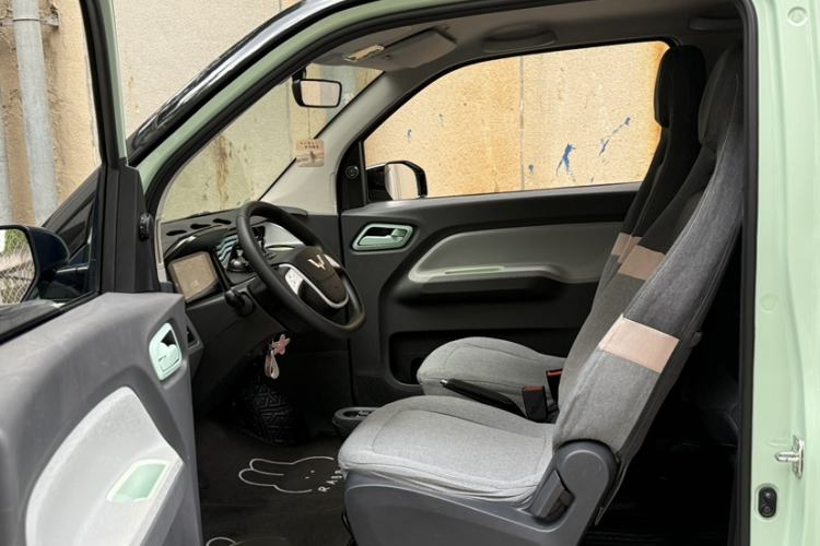 Used Wuling Hongguang MINIEV 2021 Macaron Fashion Model Lithium Iron Phosphate