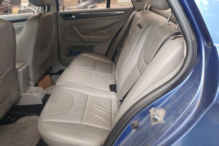 Used Volkswagen Bora 2012 1.6L Manual Comfort Model
